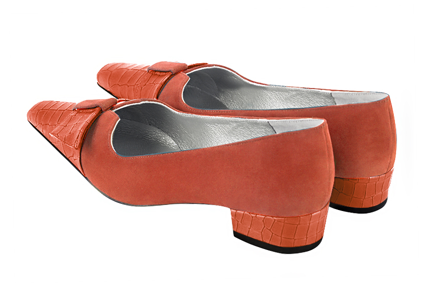 Terracotta orange women's dress pumps, with a knot on the front. Tapered toe. Low block heels. Rear view - Florence KOOIJMAN